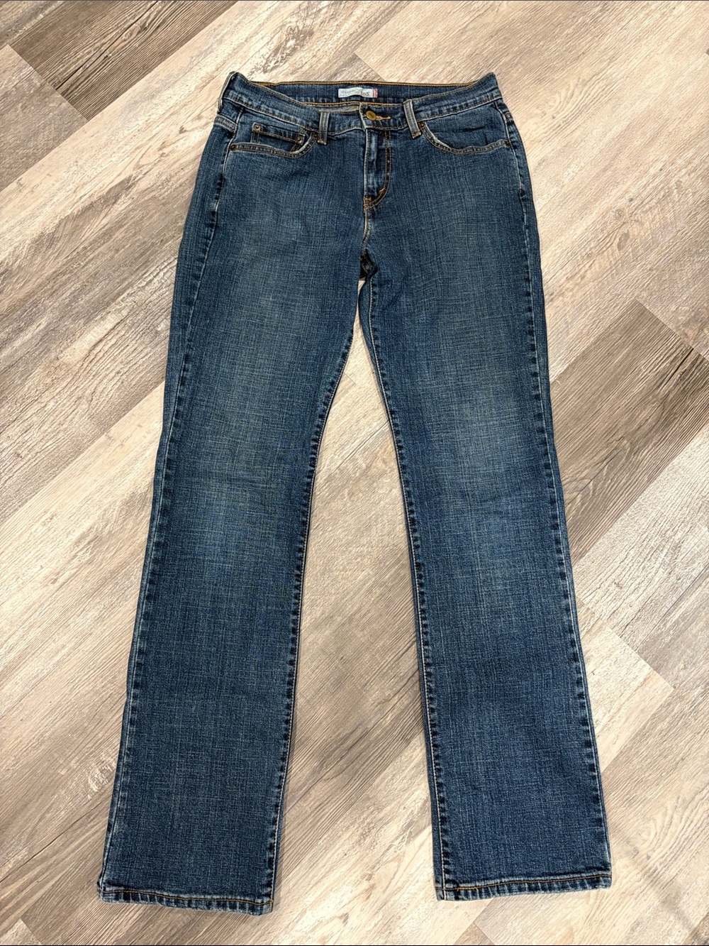 2007- Levi's Women's 505 Straight Leg Jeans in Dark Blue Denim- LONG